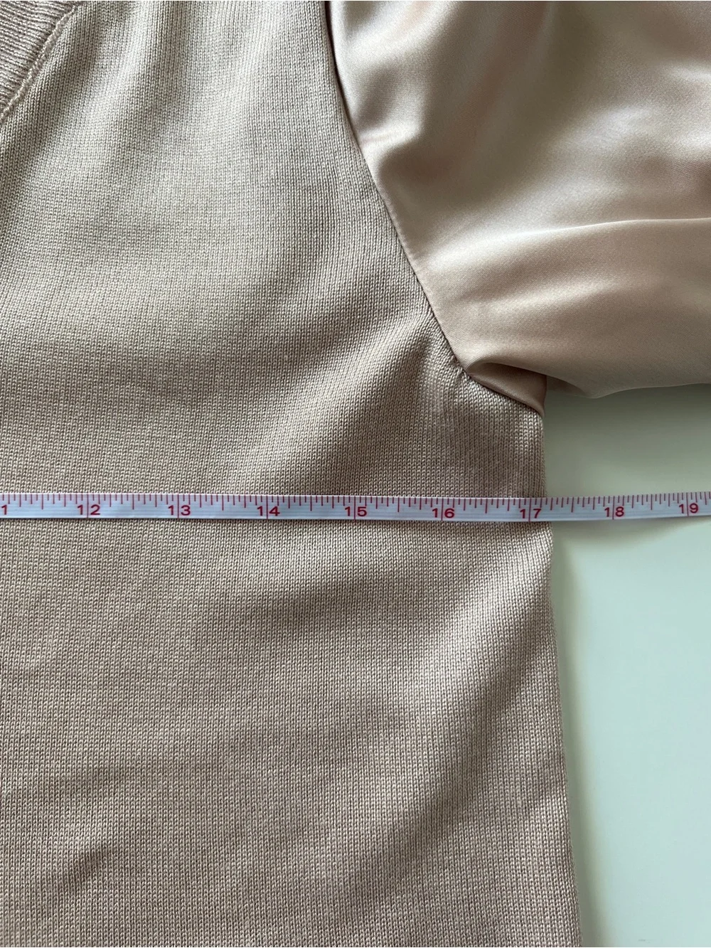 Cynthia Rowley Blush Pink Mixed Media Sweater Top Satin Puff Sleeve M - Picture 9 of 13